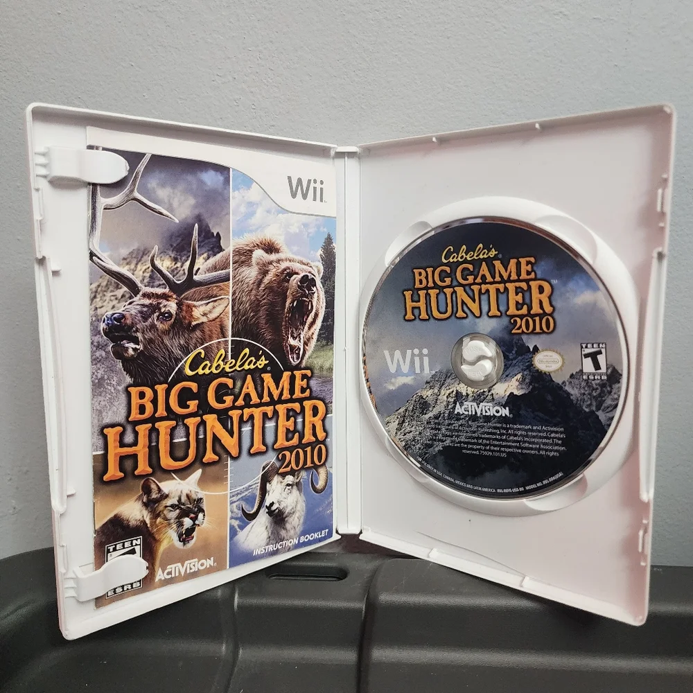 Nintendo Wii Cabela's Big Game Hunter 2010 EUC